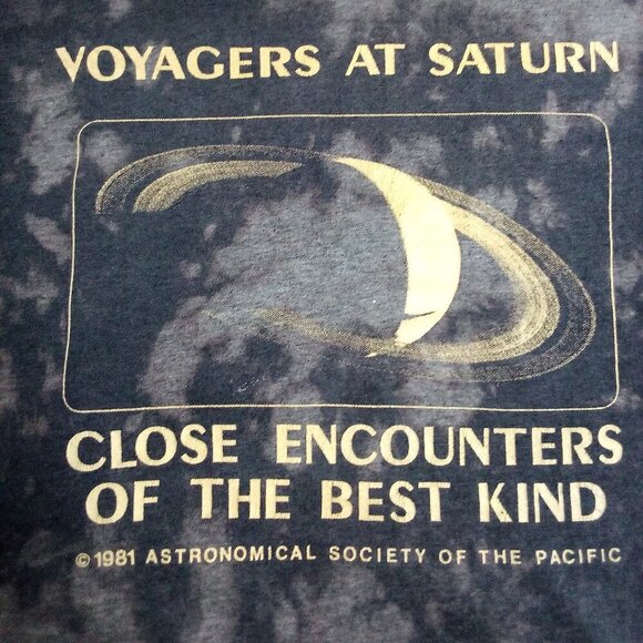 Vintage Voyagers Saturn Close Encounters Best Kind Tie Dye T-Shirt - Picture 1 of 5